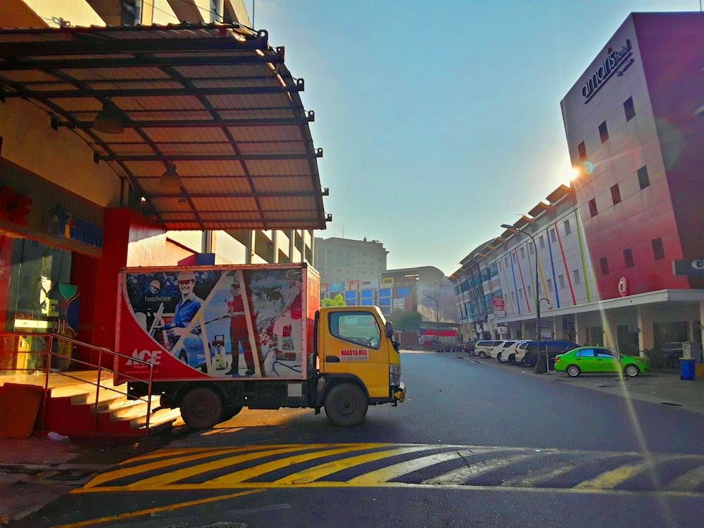 undefined Amaris Hotel Nagoya Hill - Batam 4