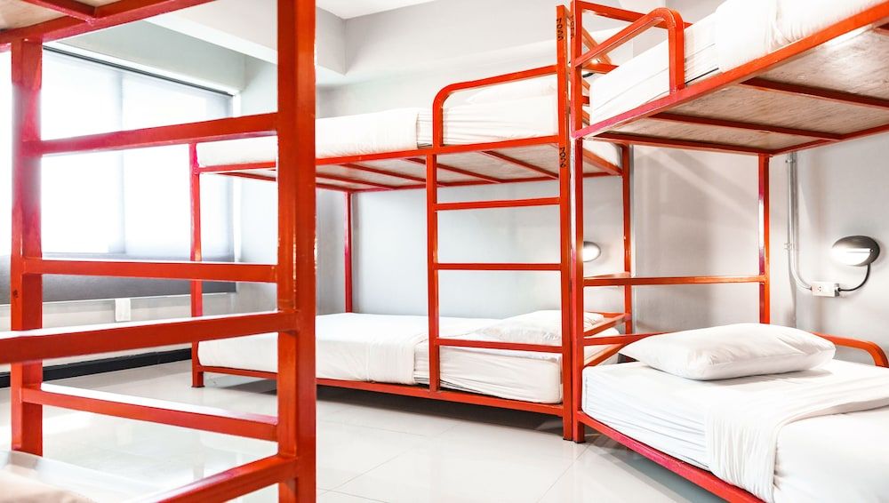 SOHOstel