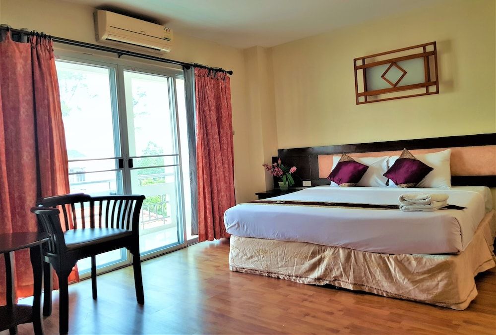 undefined Pangviman Place Resotel