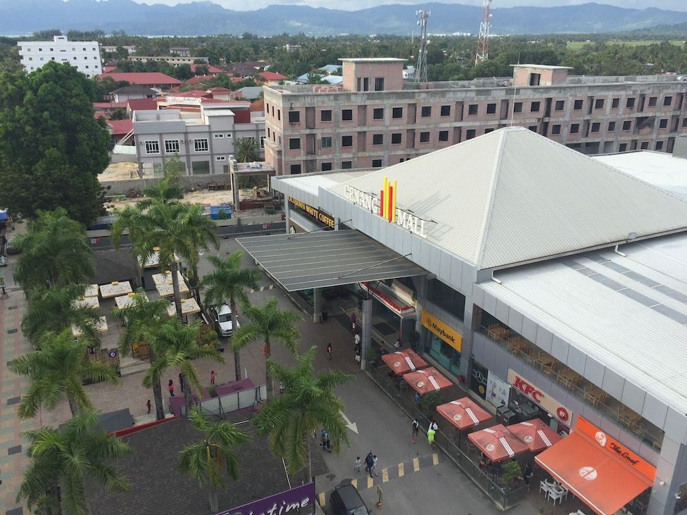 undefined Langgura Baron Resort 4