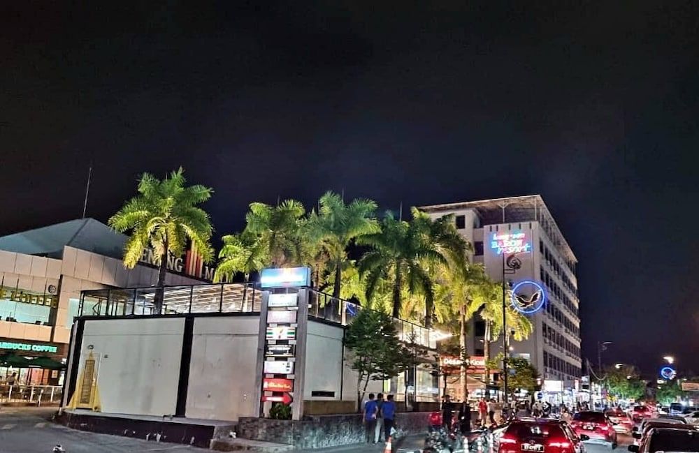 undefined Langgura Baron Resort 5