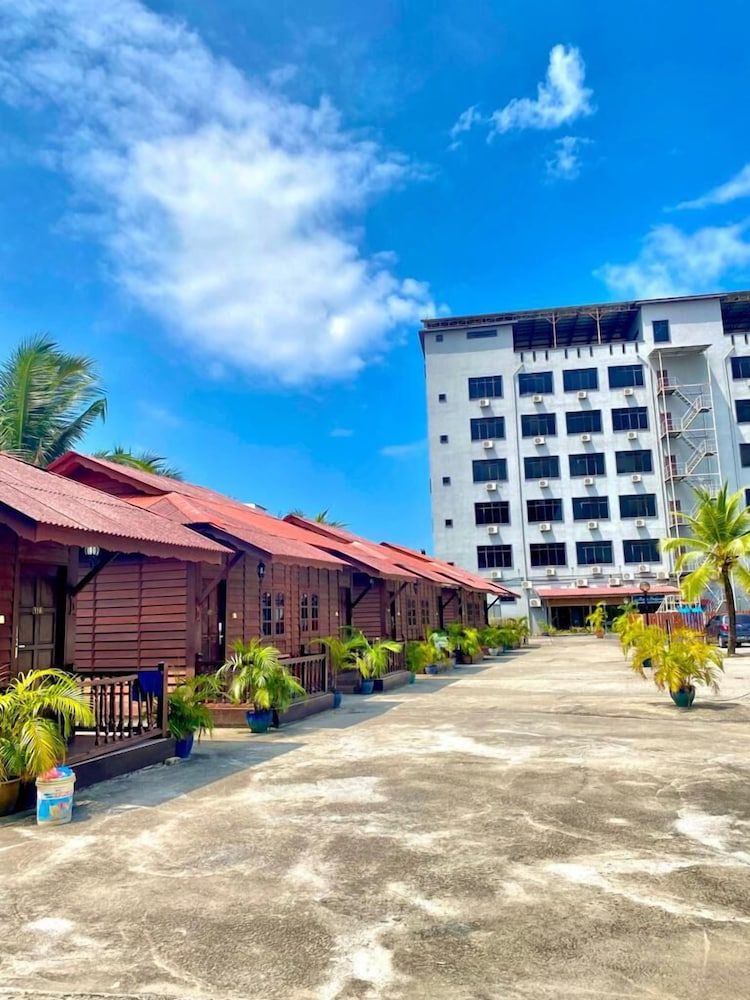 undefined Langgura Baron Resort 8