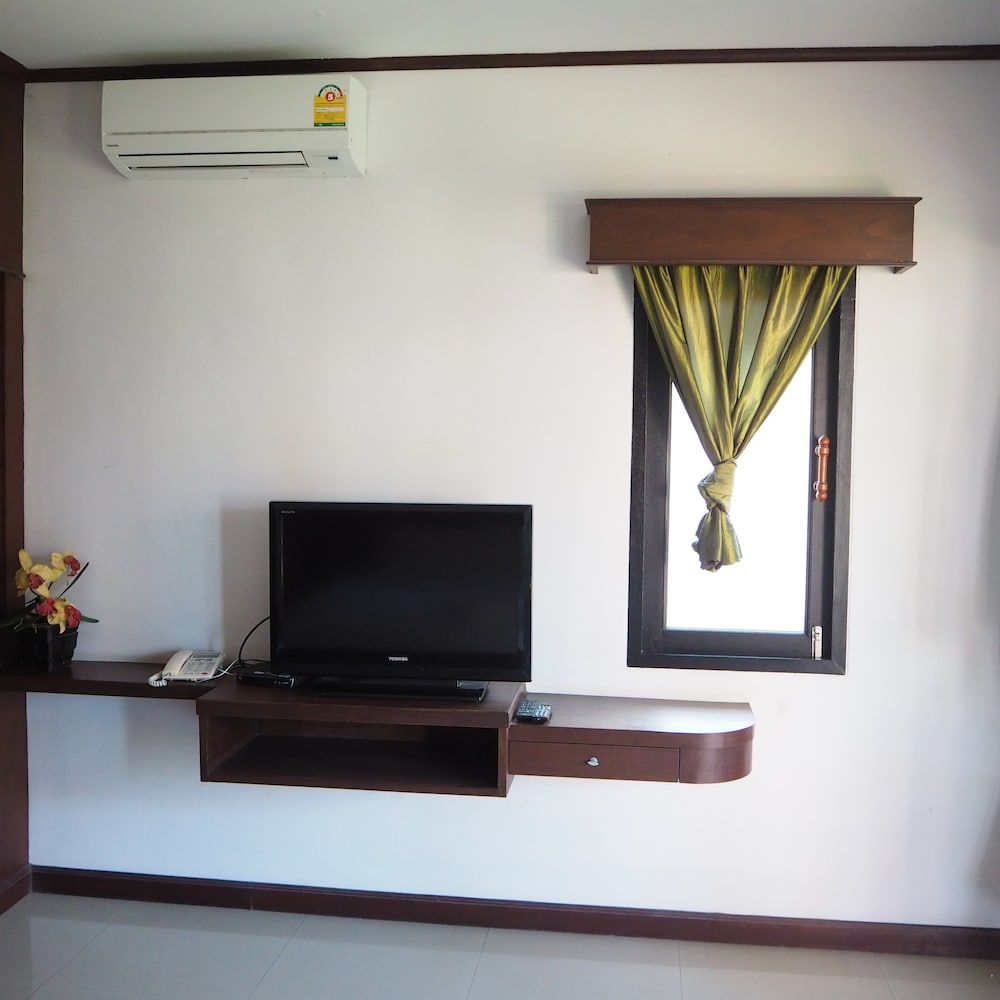 Needa Rock Resort Deluxe Villas 12