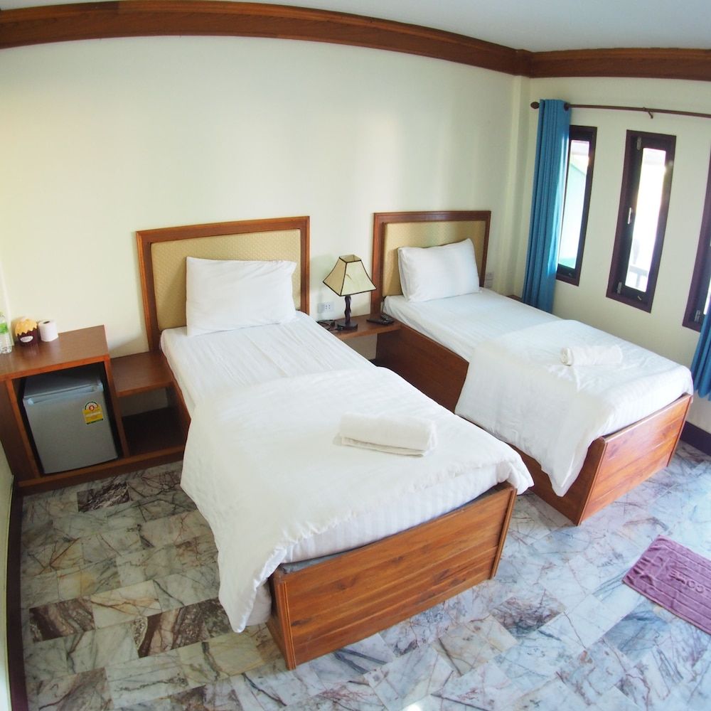 Needa Rock Resort Standard Room 4