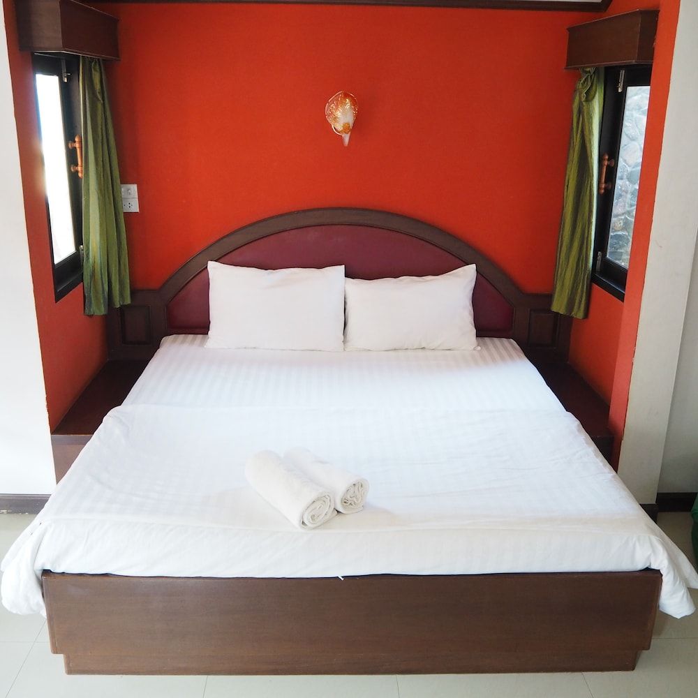 Needa Rock Resort Deluxe Villas 2