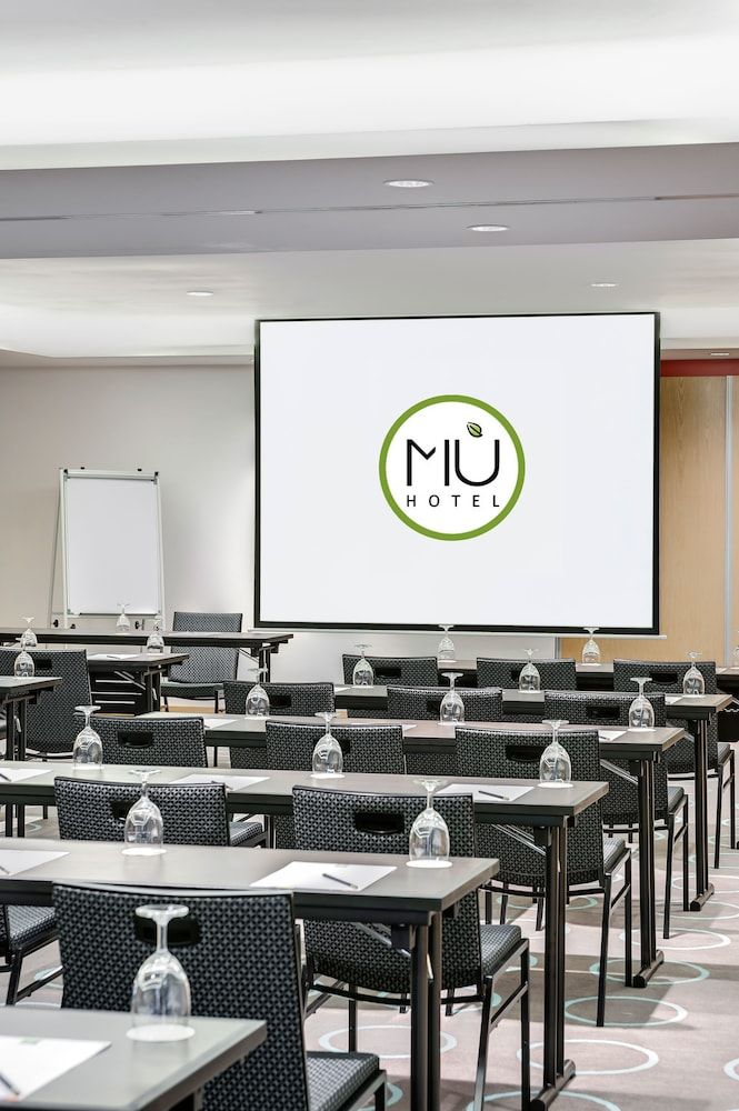 undefined MÙ Hotel 6