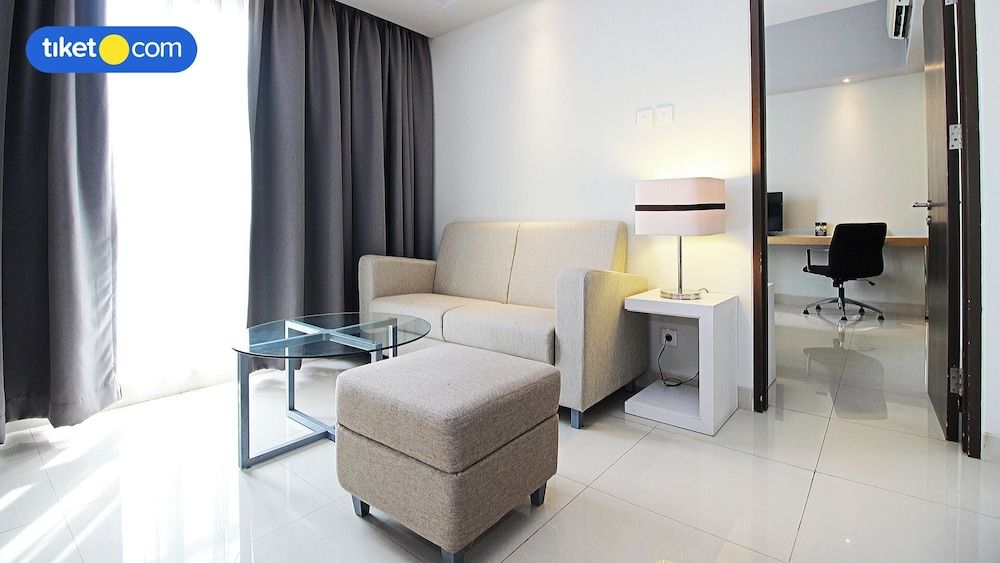BATIQA Hotel & Apartments Karawang Apartment 7