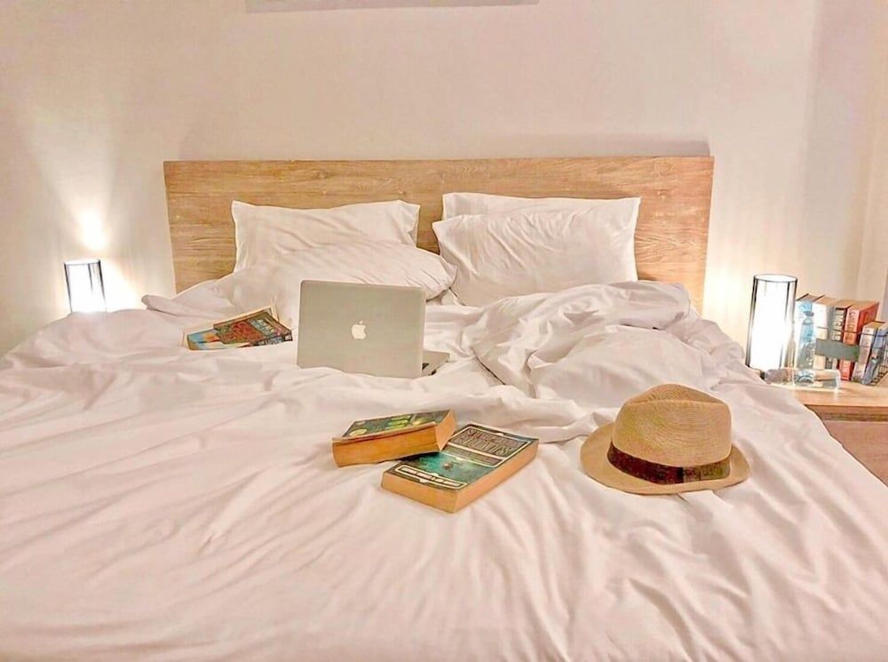 Lemonade Phuket Deluxe Double Room 4