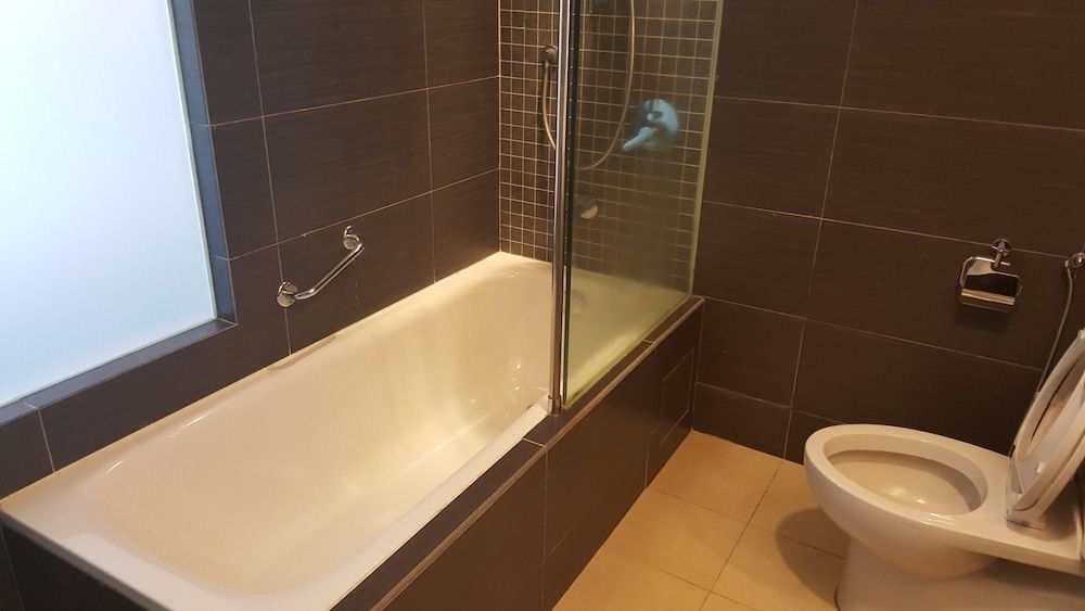 Hotel Malaysia Quadruple Room 8