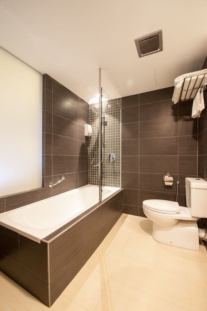 Hotel Malaysia Superior Twin Room 6