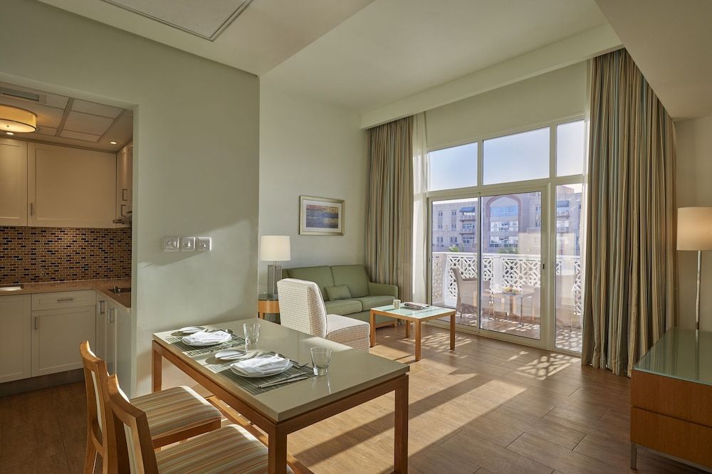 Salalah Gardens Hotel Managed by Safir Hotels & Resorts Grand Suite, 2 Bedrooms (Safir) 12