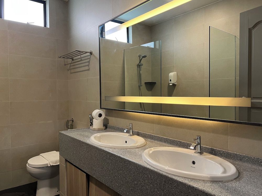 Tanjong Puteri Golf Resort - Malaysia 3 Bedroom Villa 3