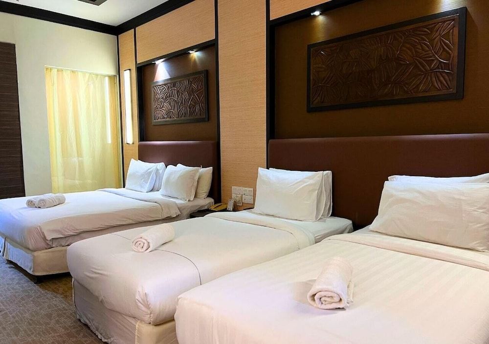 Tanjong Puteri Golf Resort - Malaysia Deluxe Family Room 2