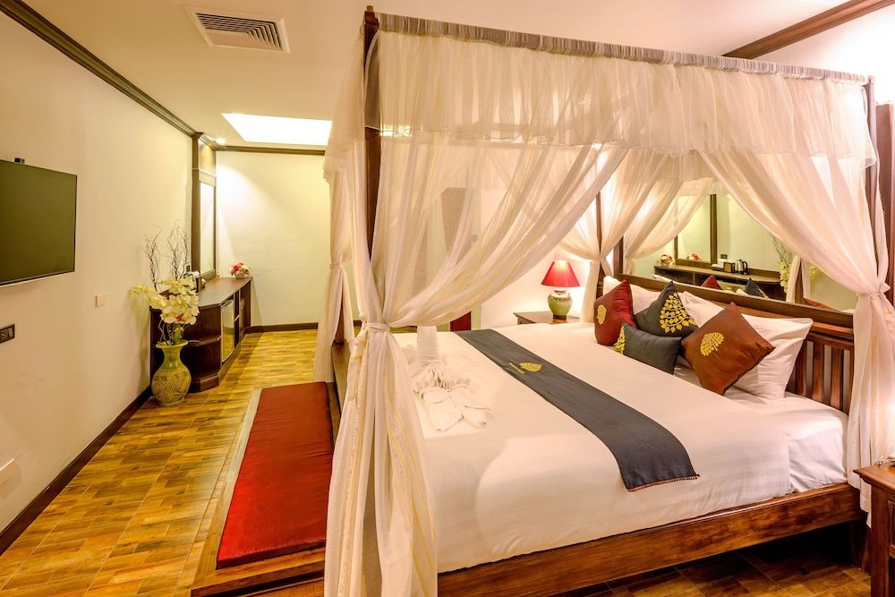 undefined Tanawan Phuket Hotel 7