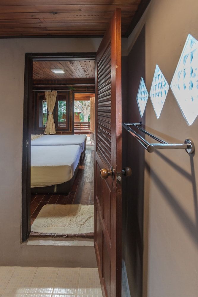 Sabaii Bay Resort Two Person AC Bungalow 8