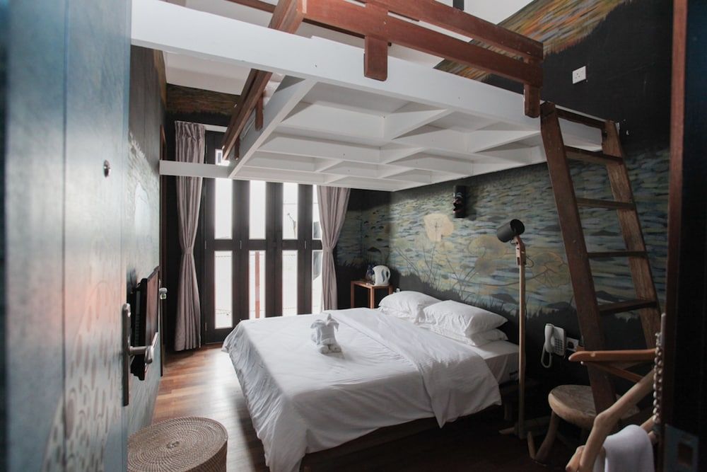 The Happy 8 Retreat @ Kuala Sepetang Dolphin Family Room 3