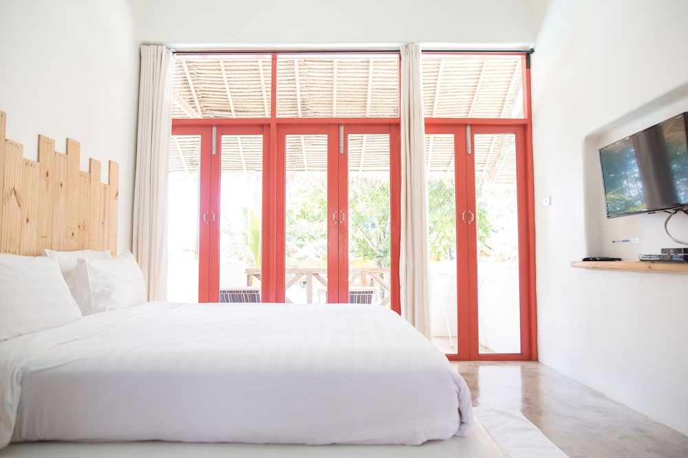 undefined Pajamas Koh Chang 10