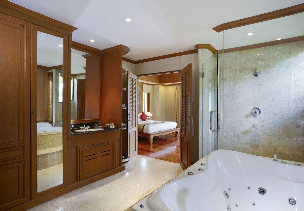 Andaman Princess Resort & Spa Deluxe Room 6