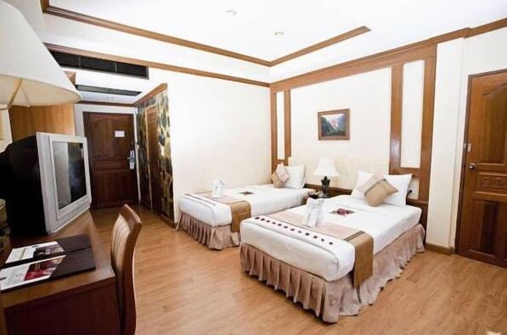undefined U Tai Tip Guest House 3