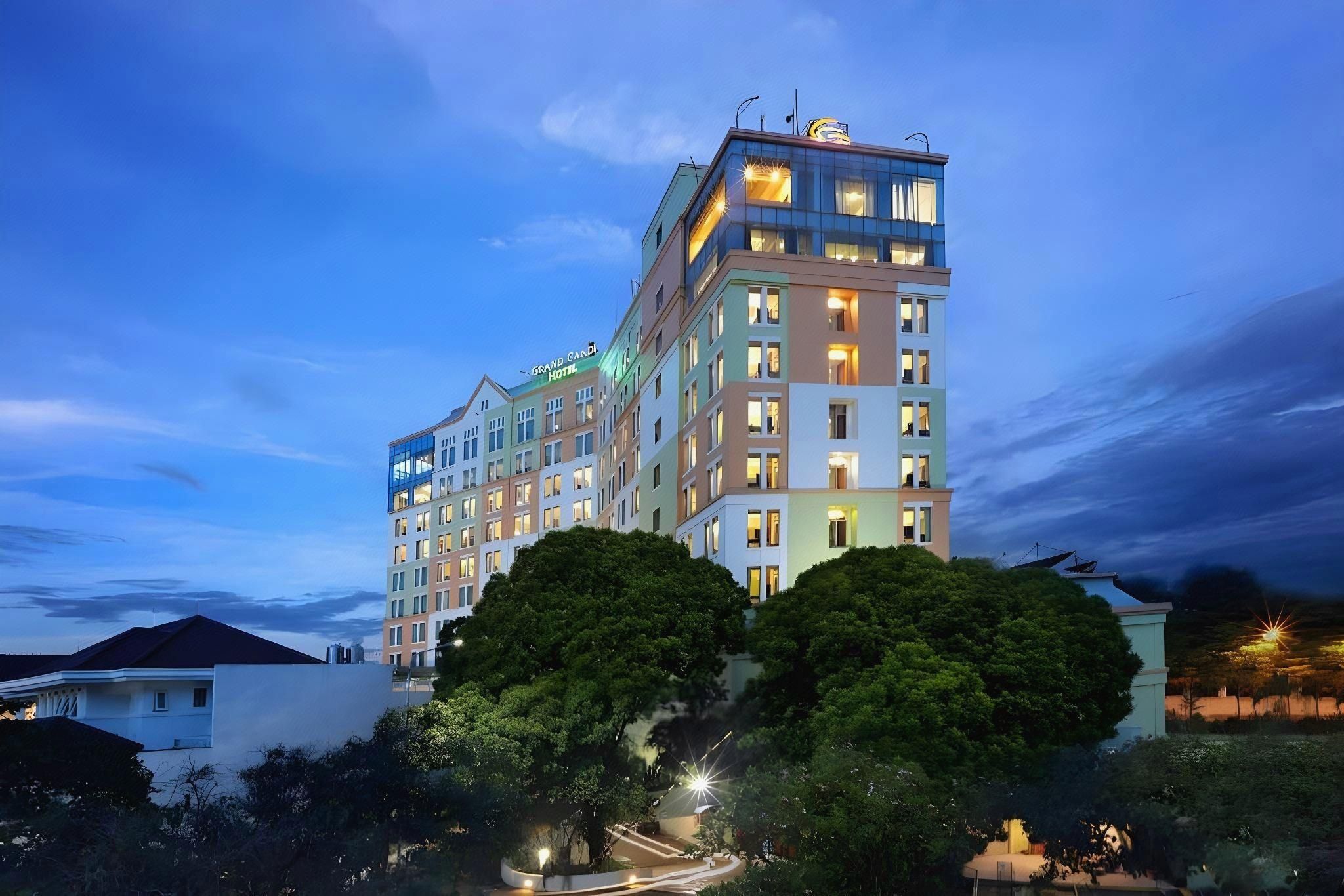 Grand Candi Hotel