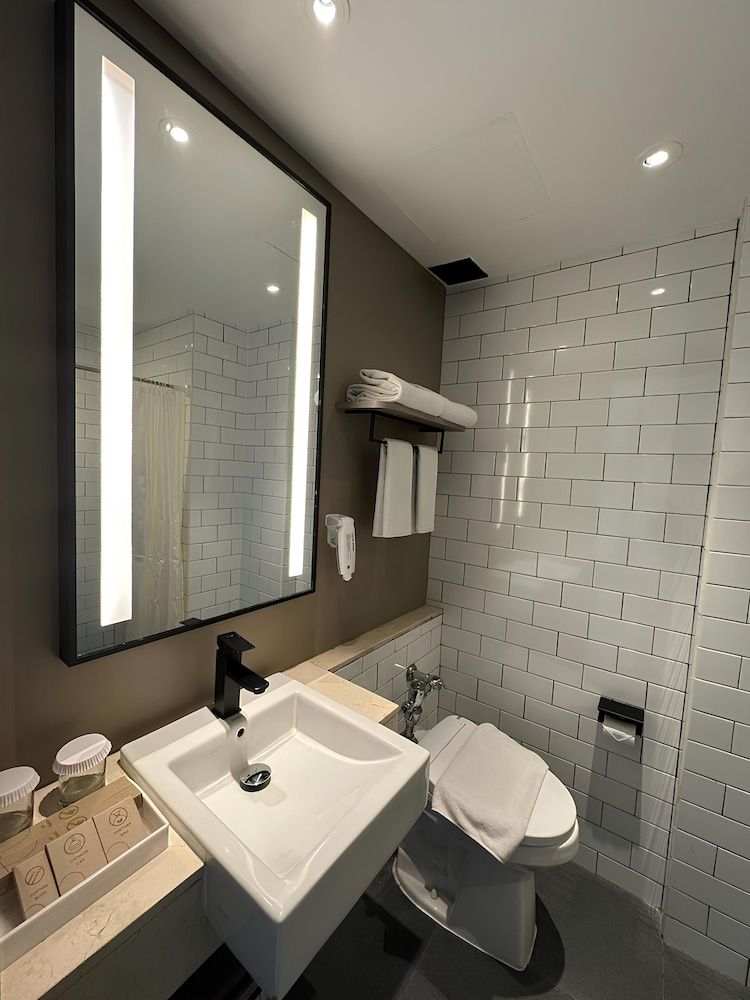 undefined Citadines Connect Airport Jakarta 8