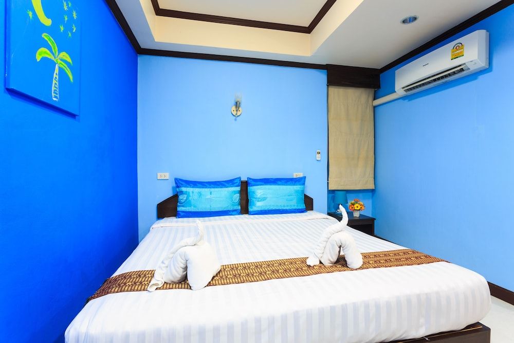 Hotel Grand Orchid Inn Standard Double Room 7