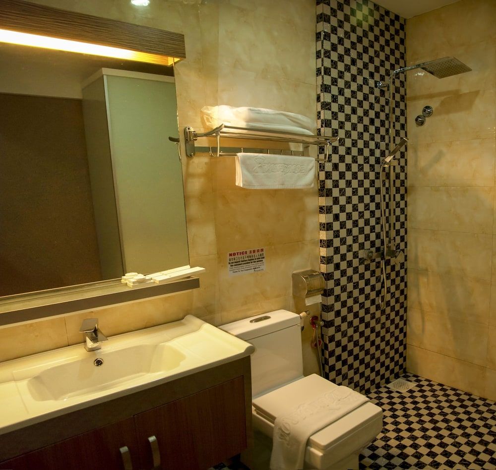 undefined Avantgarde Hotel 10