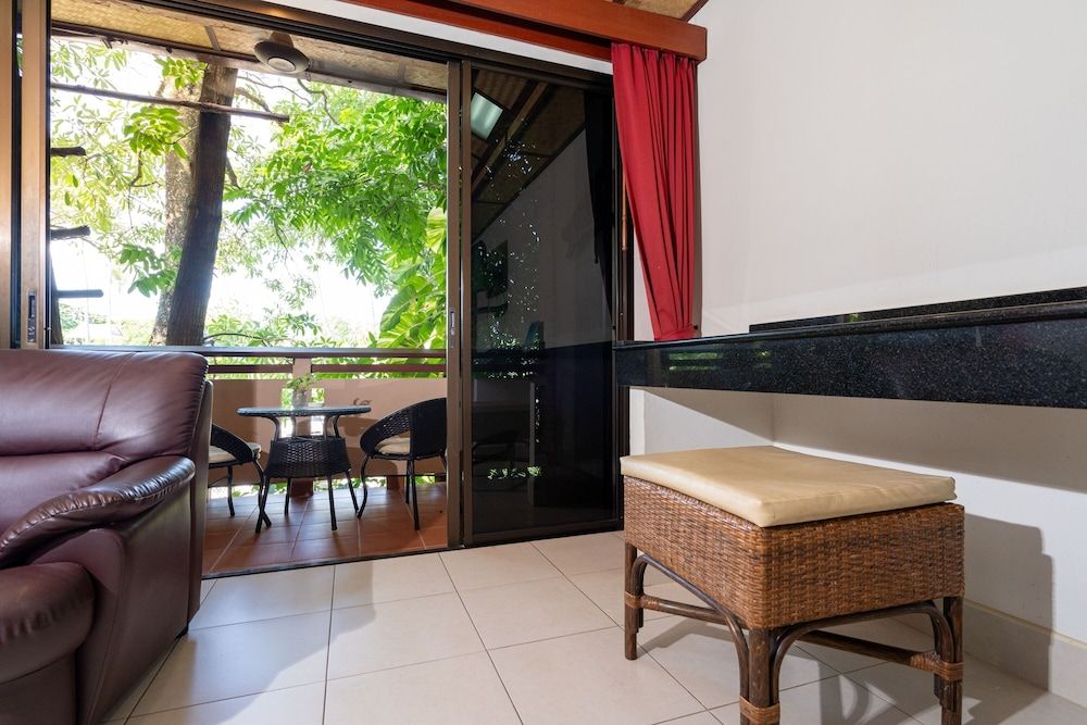 Friendship Beach Resort & Atmanjai Wellness Spa Deluxe Room 5