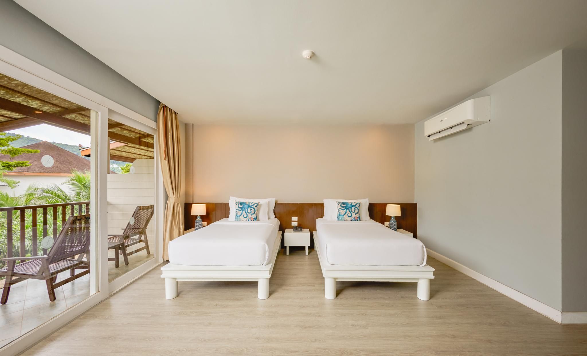undefined Arinara Beach Resort Phuket 8