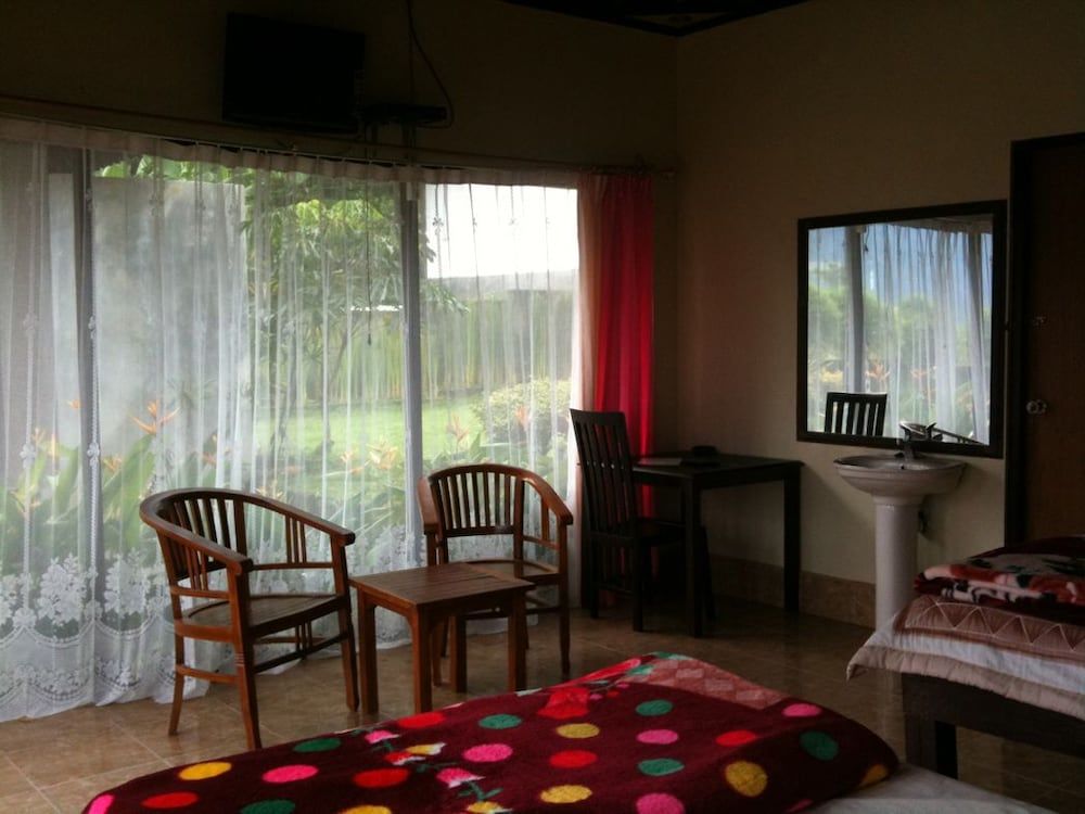 Astradana Hotel & Restaurant Bungalow 7