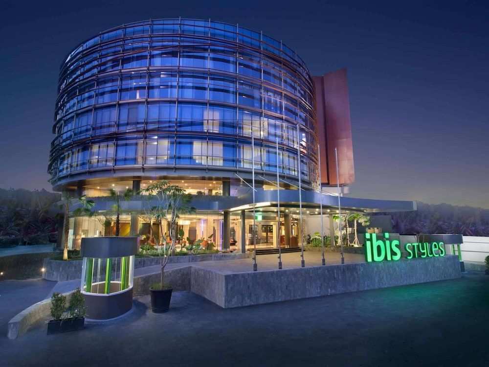 undefined ibis Styles Jakarta Airport 5