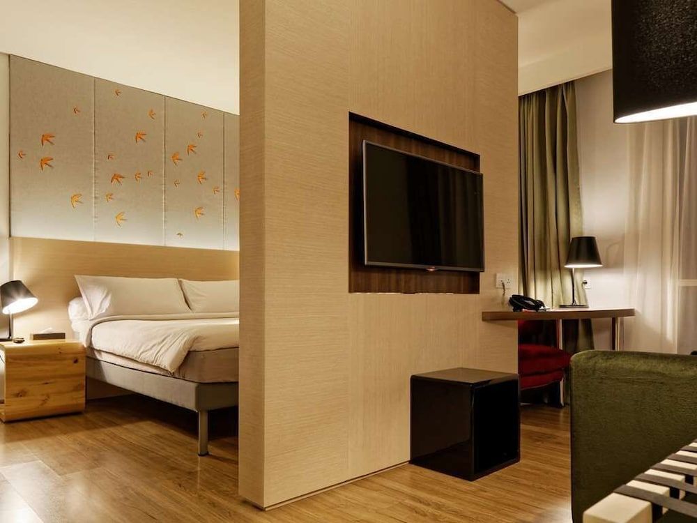 undefined ibis Styles Jakarta Airport 3