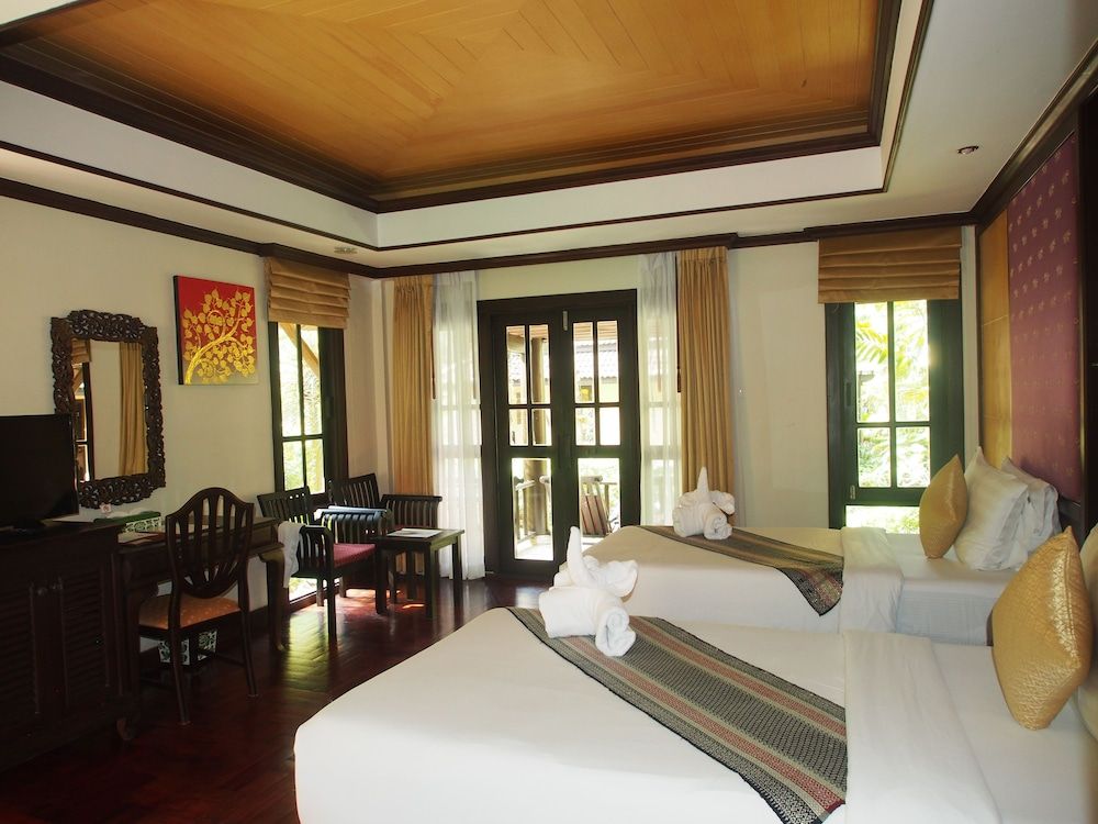 Khao Lak Palm Beach Resort Deluxe Garden Villa 6