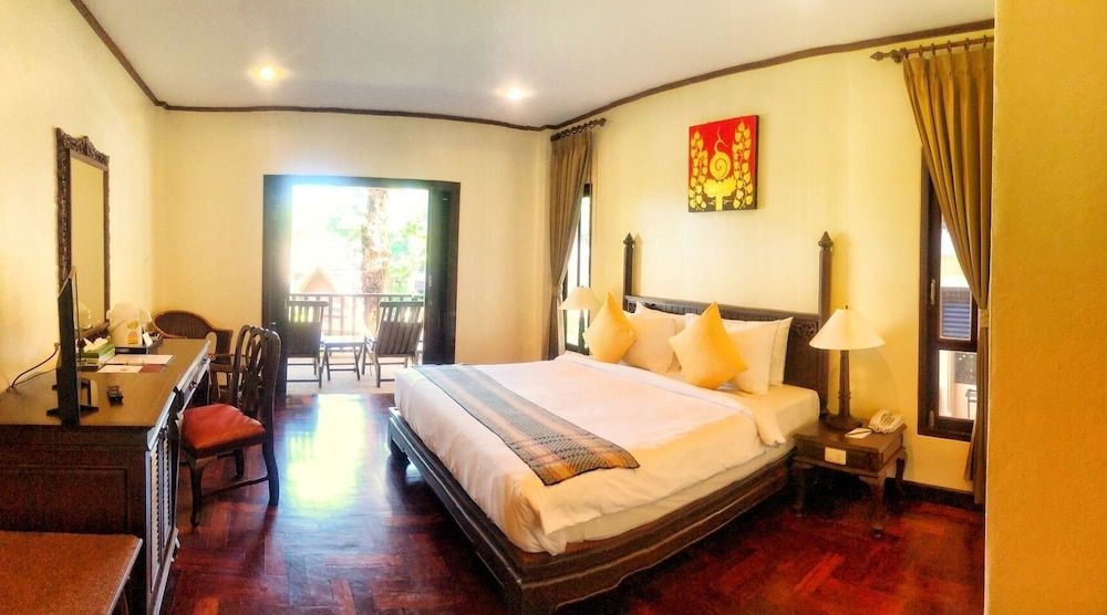 Khao Lak Palm Beach Resort Deluxe Mountain View 8