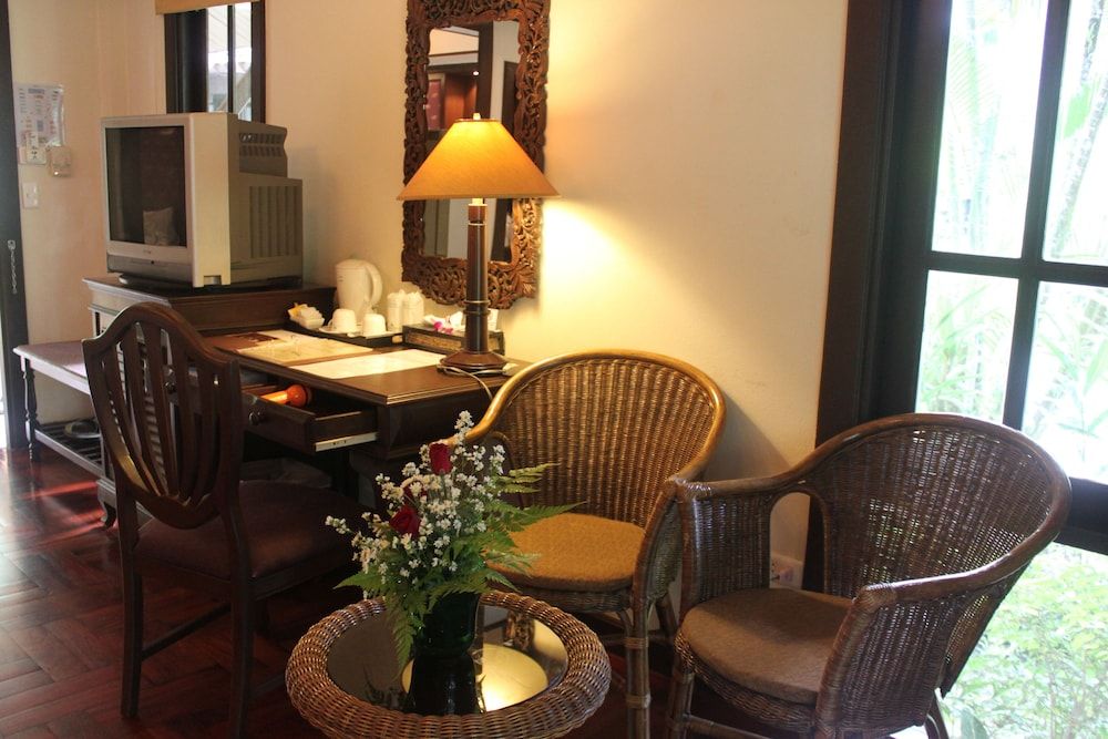 Khao Lak Palm Beach Resort Deluxe Garden Villa 2