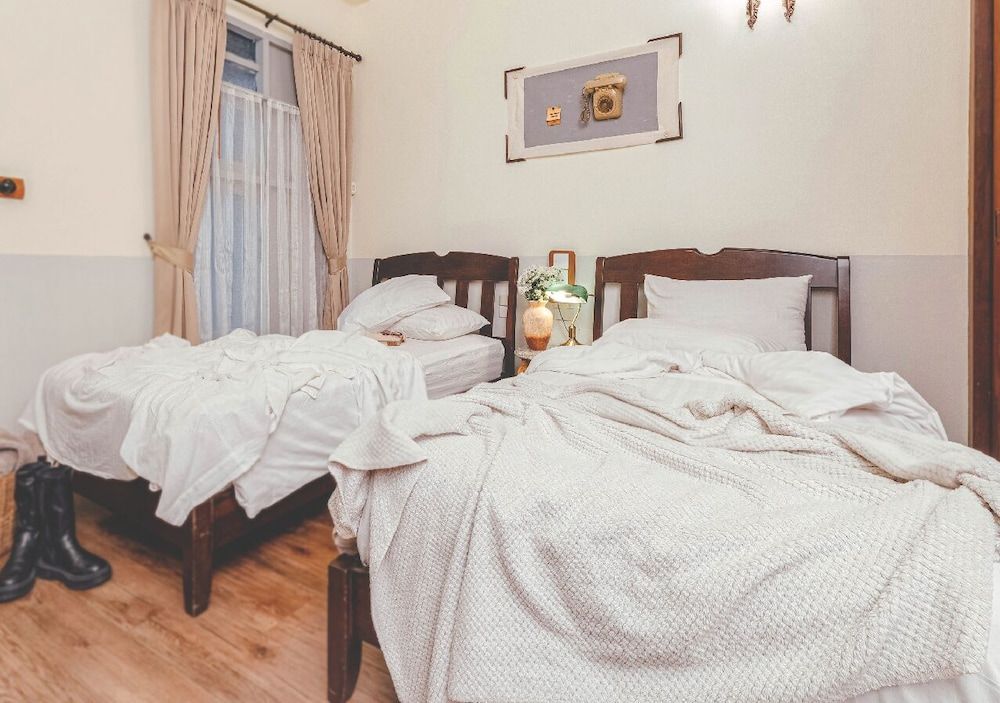 Yesterday Hotel Deluxe Room, 2 Twin Beds 2