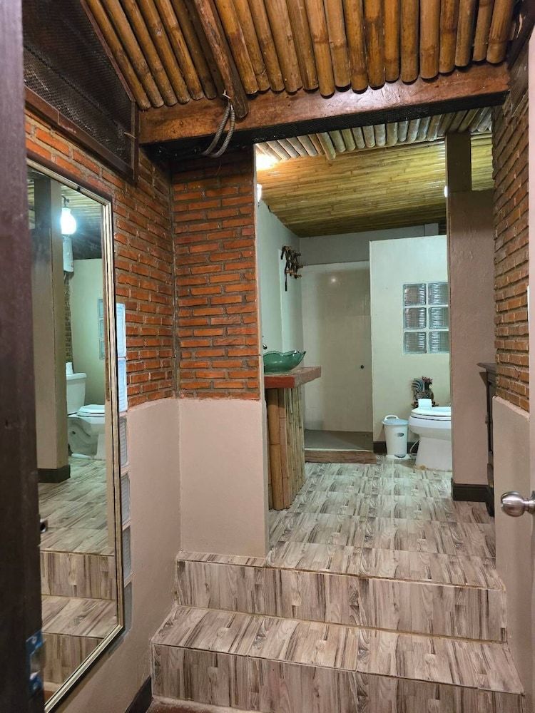 Kaengkrachan Boathouse Paradise Resort Bungalow 15