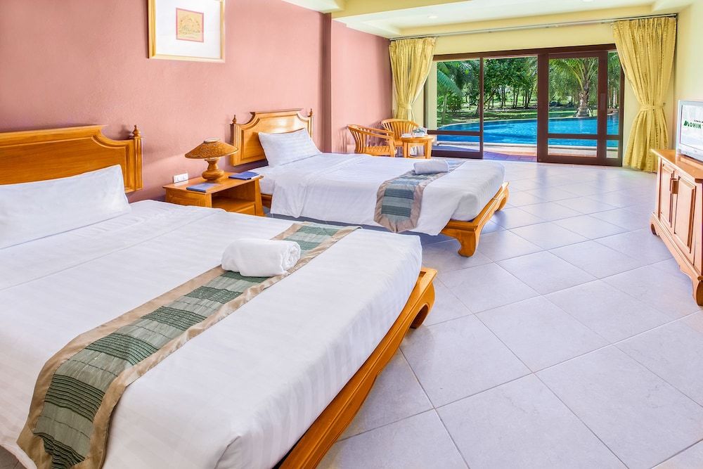 Superior Twin Room
