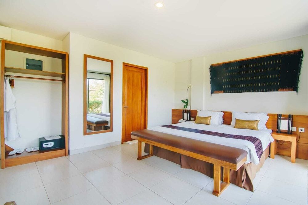 Luwansa Beach Resort