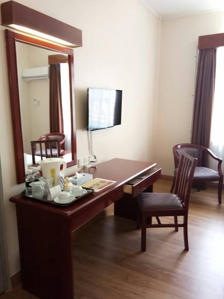 Hotel Seri Malaysia Kuantan Standard Twin Room 5