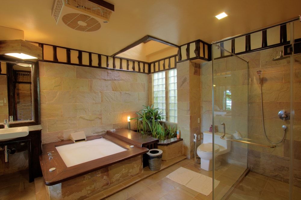 Parama Koh Chang Deluxe Room 15