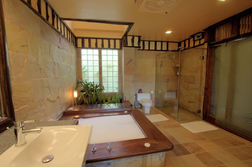 Parama Koh Chang Deluxe Room 19