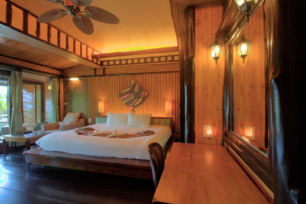 Parama Koh Chang Deluxe Room 7