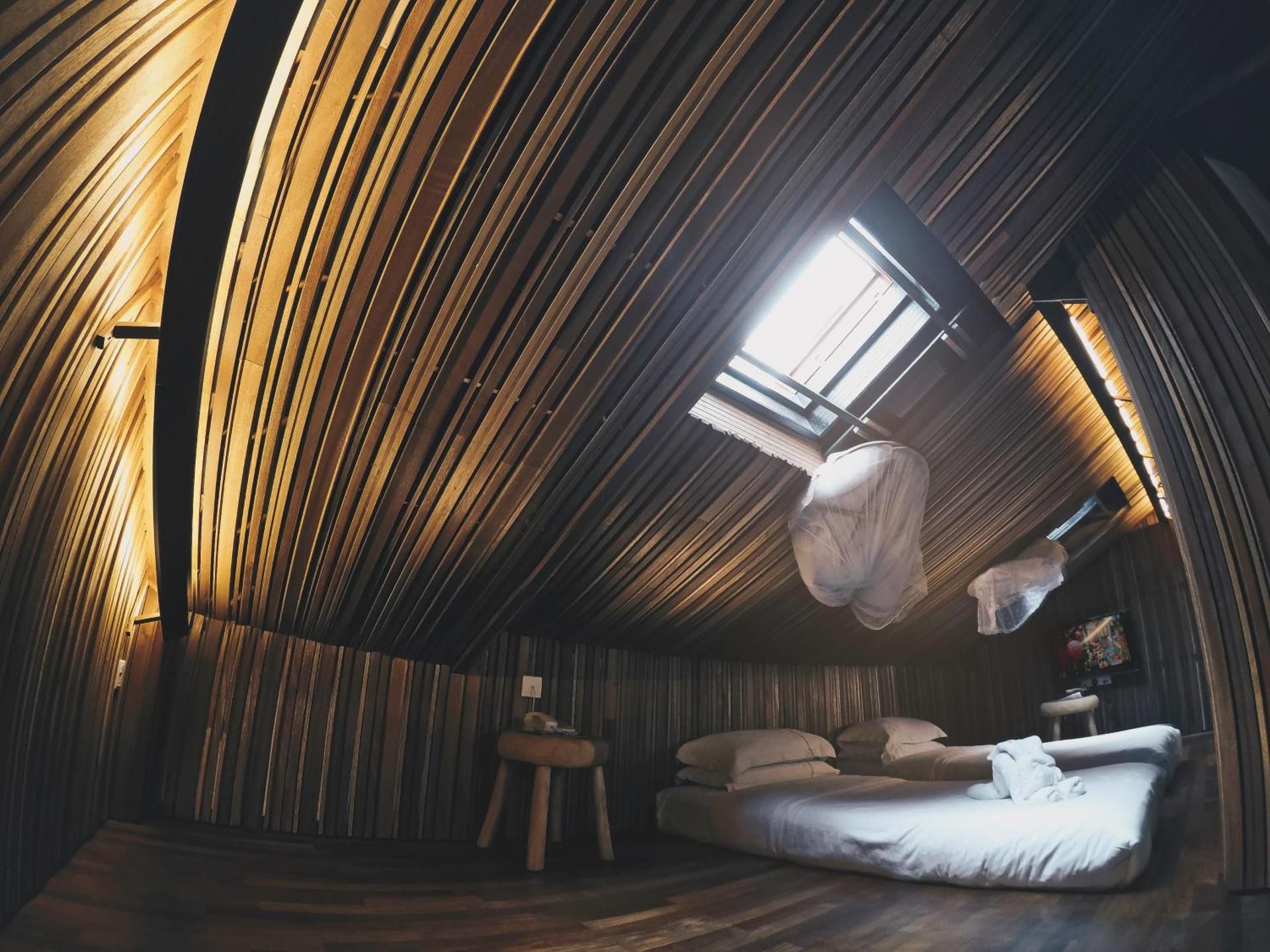 undefined The Happy 8 Retreat @ Old Town 8