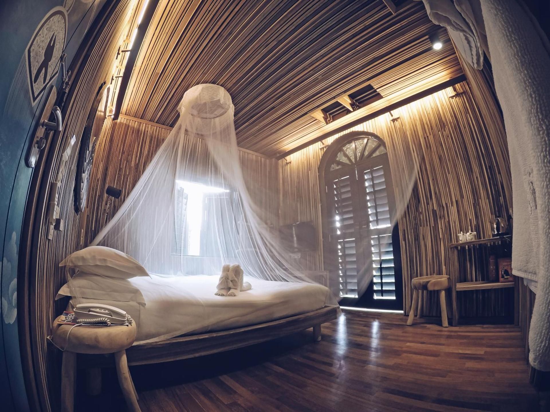 undefined The Happy 8 Retreat @ Old Town 4