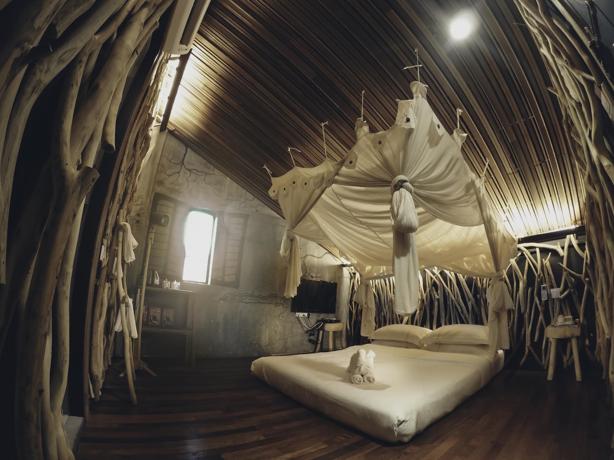 undefined The Happy 8 Retreat @ Old Town 9