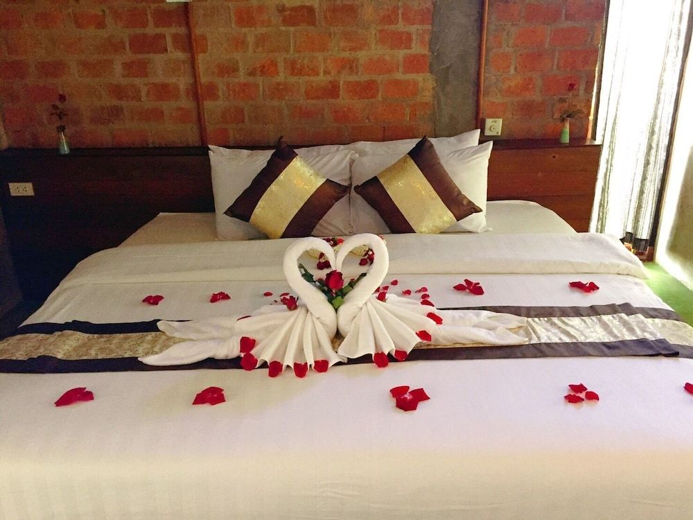 De Wiang Kum Kam Deluxe Double or Twin Room 9