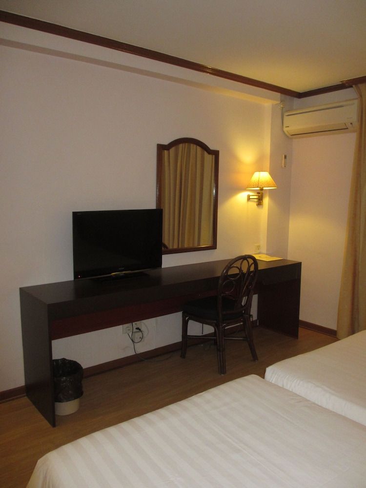 Sanbay Hotel Standard Twin Room