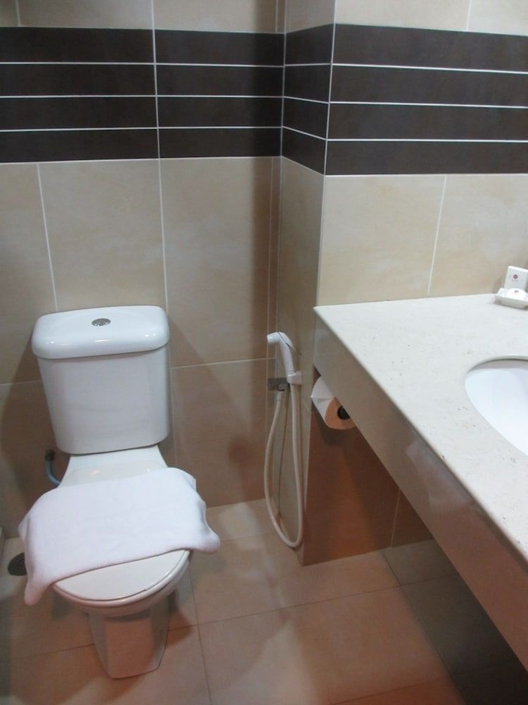 Sanbay Hotel Standard Twin Room 5