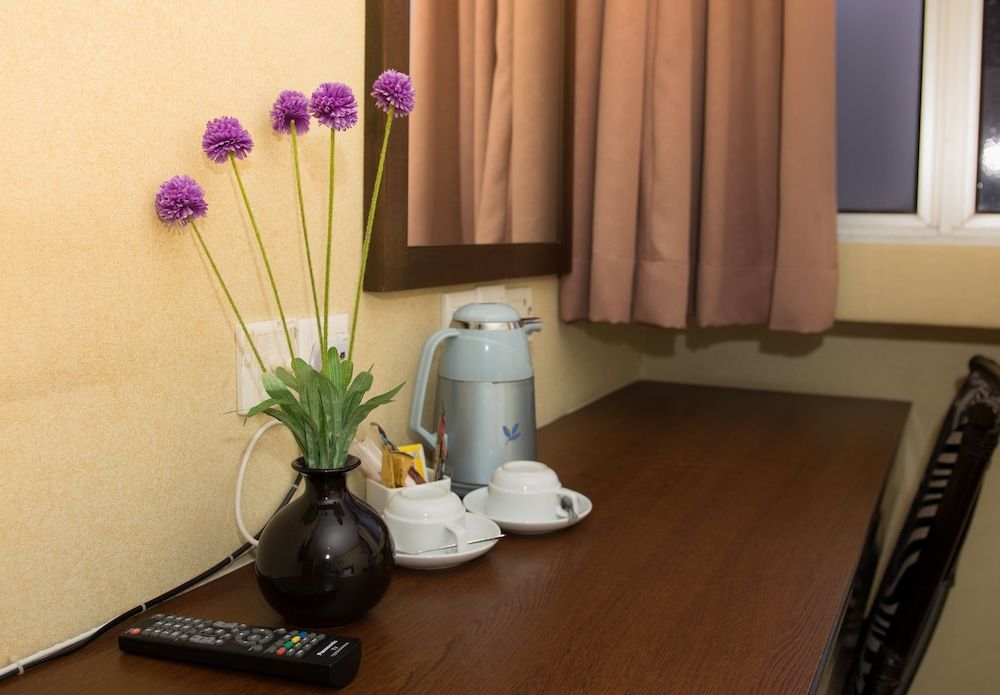 undefined Hotel Vistaria 10